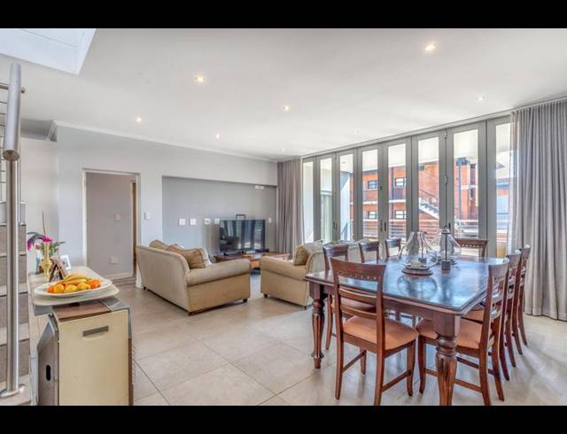 2 BEDROOM APARTMENT FOR SALE IN MELROSE NORTH